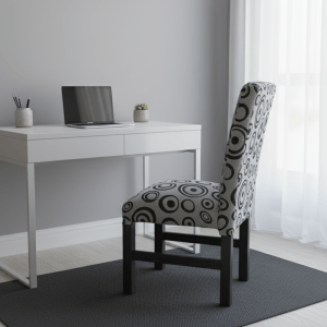 Silla vestida gris circulo negro